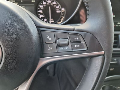 2019 Alfa Romeo Giulia Base