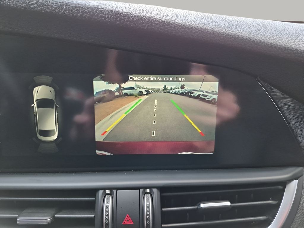 2019 Alfa Romeo Giulia Base