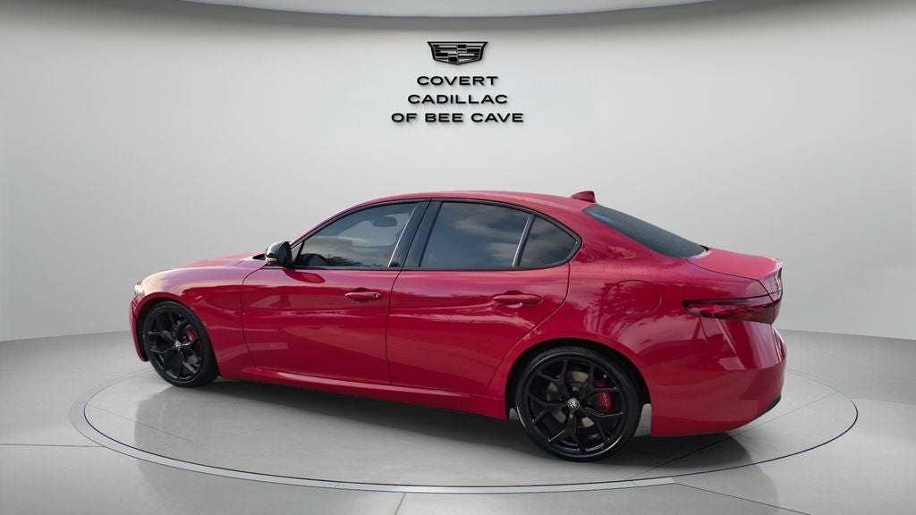 2019 Alfa Romeo Giulia Base