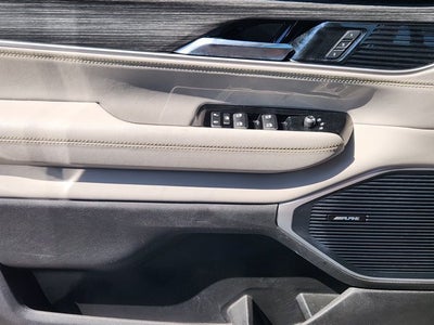 2024 Jeep Wagoneer L Series II