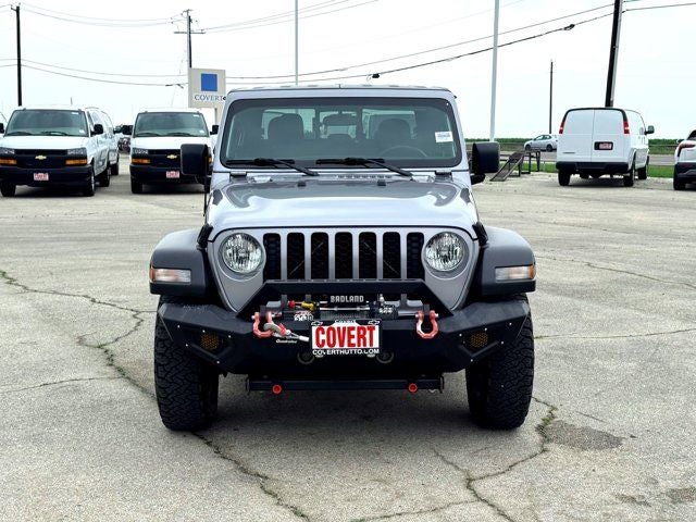 2020 Jeep Gladiator Sport