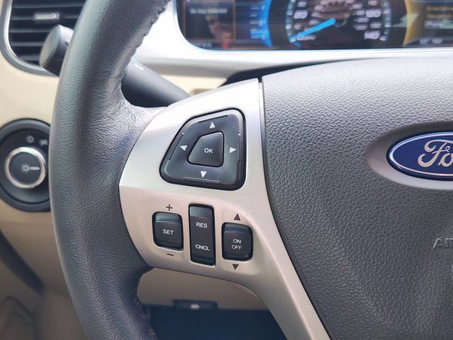 2017 Ford Taurus SEL