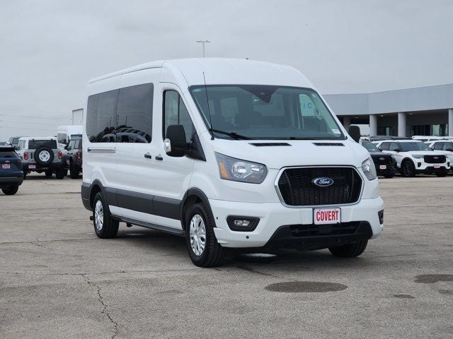 2025 Ford Transit-350 XLT 15-Passenger