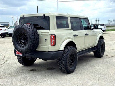 2026 Ford Bronco Outer Banks LIFTED