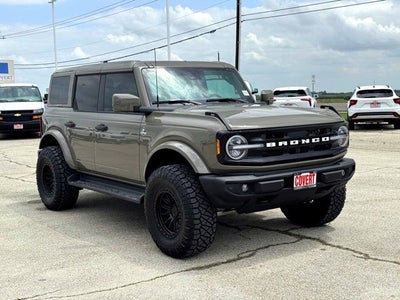 2026 Ford Bronco Outer Banks LIFTED