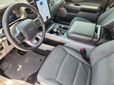2024 Ford F-150 Lightning Flash