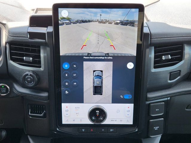 2024 Ford F-150 Lightning Flash