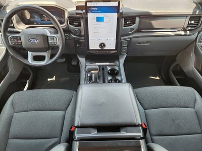 2024 Ford F-150 Lightning Flash