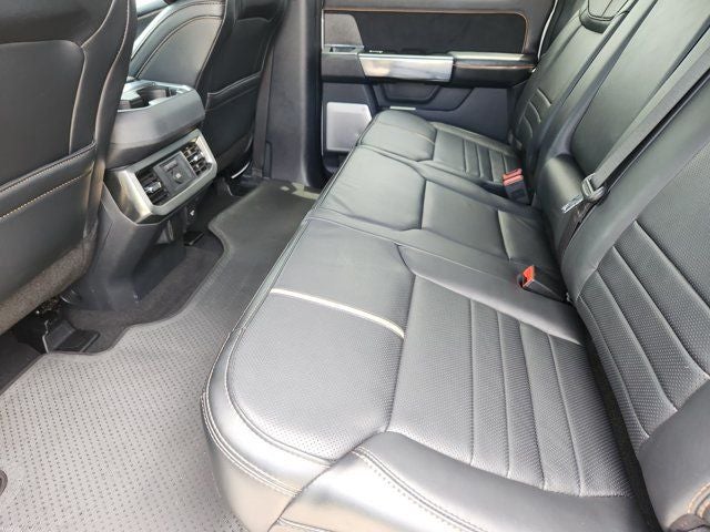 2024 Ford F-350SD Platinum