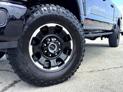 2026 Ford F-350SD Platinum Tremor