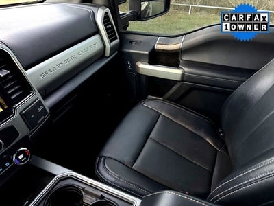 2022 Ford F-350SD Lariat