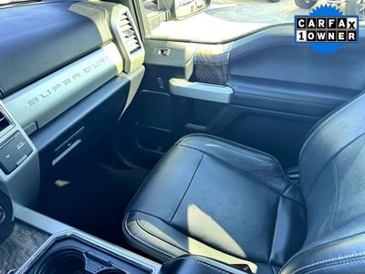 2022 Ford F-350SD Lariat