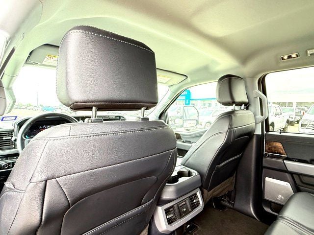 2023 Ford F-350SD Lariat