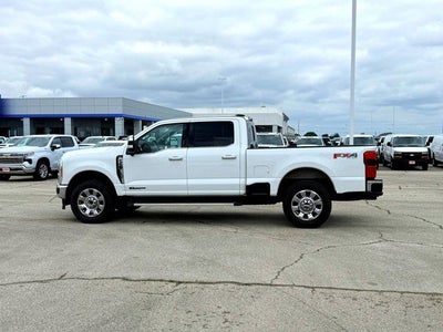 2023 Ford F-350SD Lariat