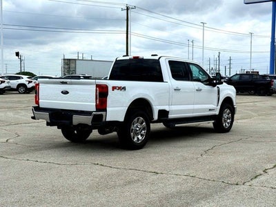 2023 Ford F-350SD Lariat