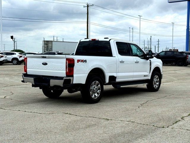 2023 Ford F-350SD Lariat