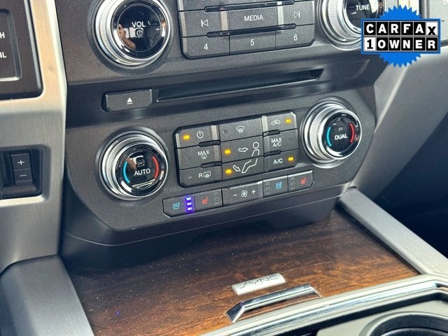 2017 Ford F-350SD Platinum