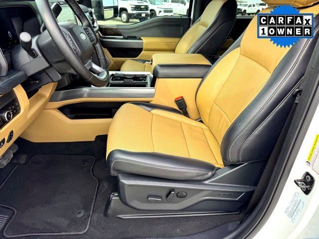 2025 Ford F-350SD Lariat DRW