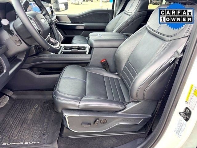 2026 Ford F-350SD Platinum DRW