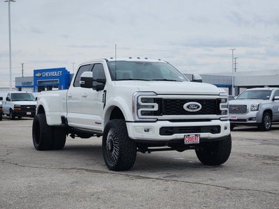 2026 Ford F-450SD Platinum DRW