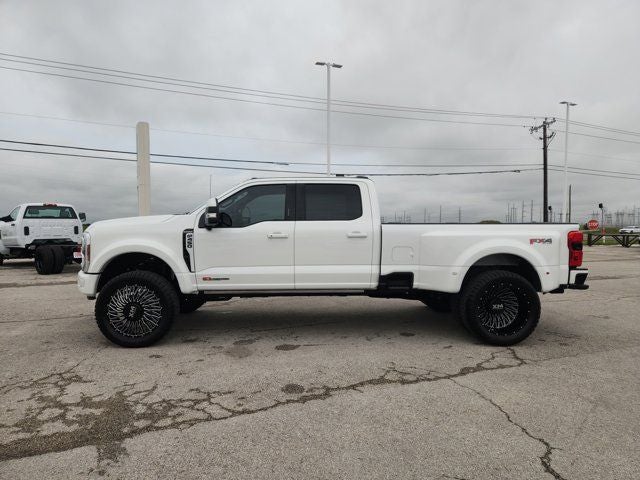 2026 Ford F-450SD Platinum DRW