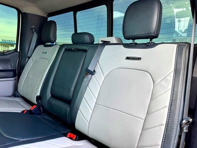 2022 Ford F-450SD Limited