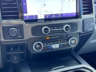 2022 Ford F-450SD Limited