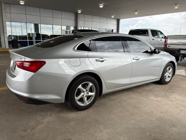 2016 Chevrolet Malibu LS 1LS