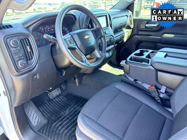 2025 Chevrolet Silverado 2500HD Custom