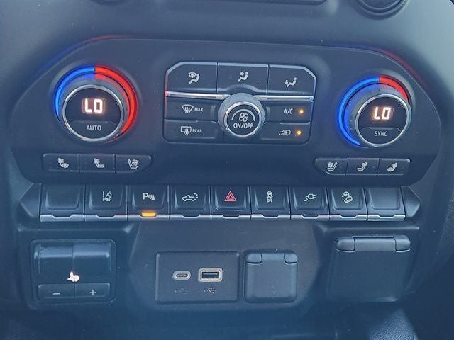 2022 Chevrolet Silverado 3500HD High Country