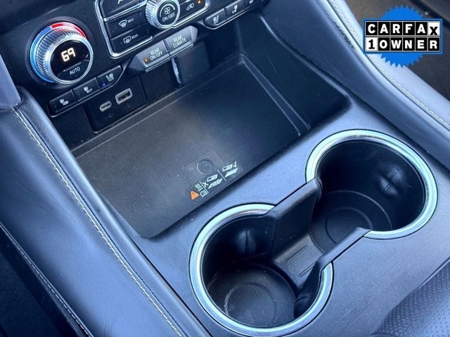 2024 GMC Yukon XL SLT