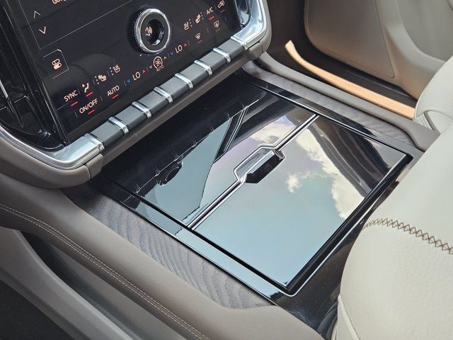 2025 GMC Yukon XL Denali DENALI RESERVE PACKAGE