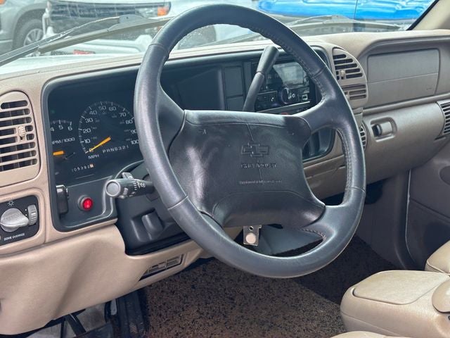 1997 Chevrolet Suburban 2500 Base