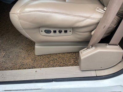 1997 Chevrolet Suburban 2500 Base
