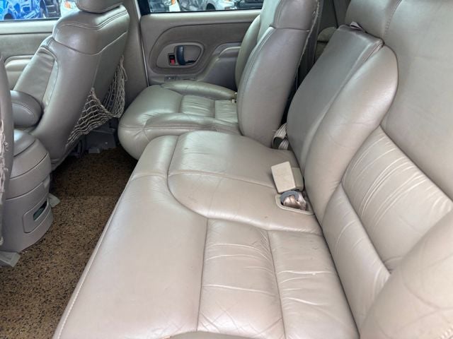 1997 Chevrolet Suburban 2500 Base