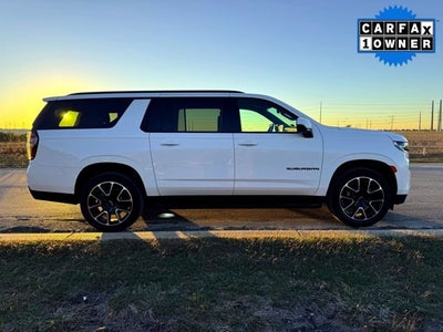 2024 Chevrolet Suburban RST