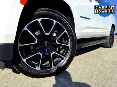 2024 Chevrolet Suburban RST