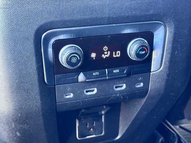 2022 Chevrolet Suburban Z71