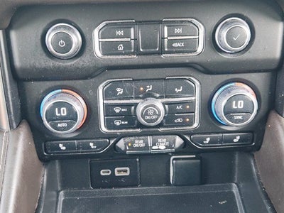 2023 Chevrolet Tahoe Z71 LUXURY PACKAGE