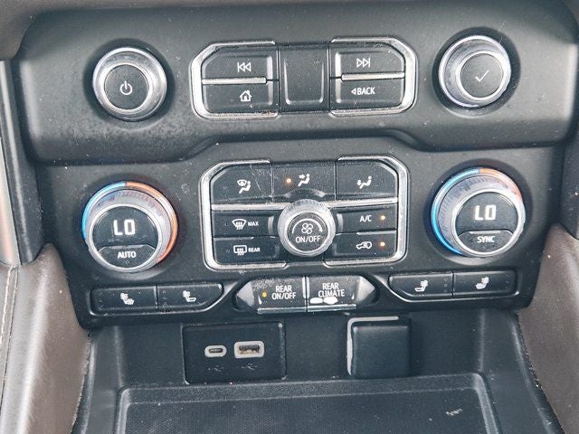 2023 Chevrolet Tahoe Z71 LUXURY PACKAGE