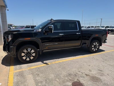 2024 GMC Sierra 2500HD Denali