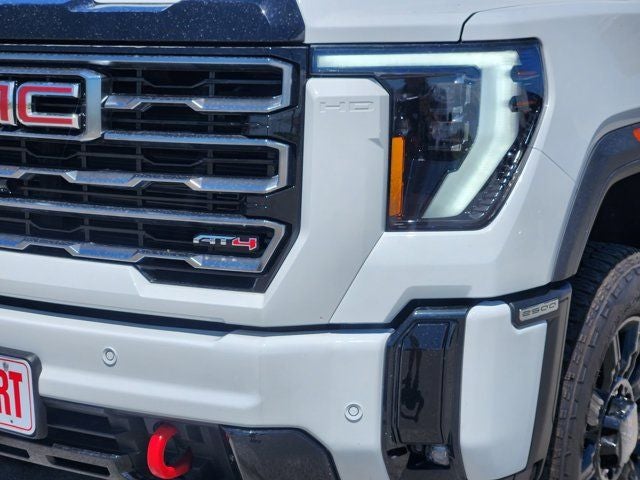 2025 GMC Sierra 2500HD AT4