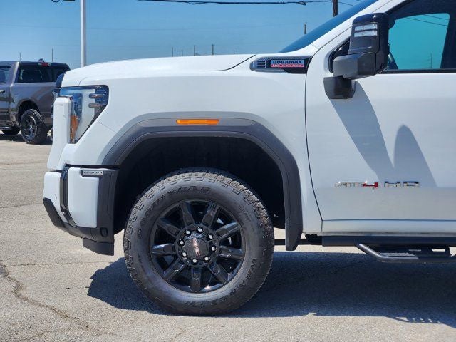 2025 GMC Sierra 2500HD AT4