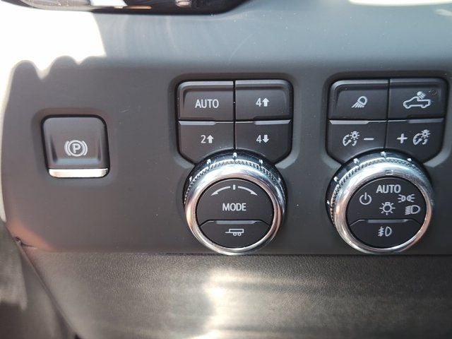 2025 GMC Sierra 3500HD Denali Ultimate