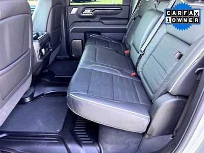 2025 GMC Sierra 2500HD AT4X