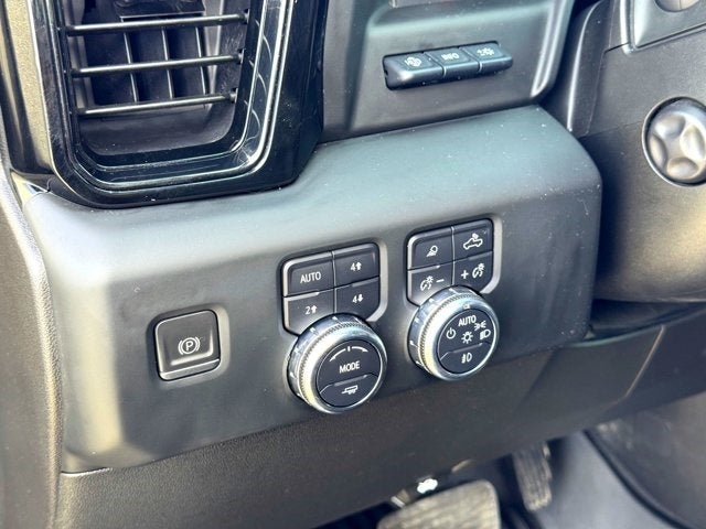 2023 GMC Sierra 1500 AT4 PREFFERED PACKAGE