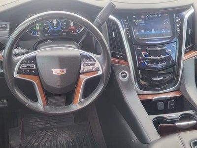 2019 Cadillac Escalade Luxury