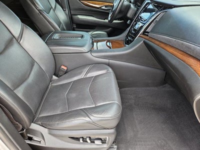 2020 Cadillac Escalade ESV Luxury