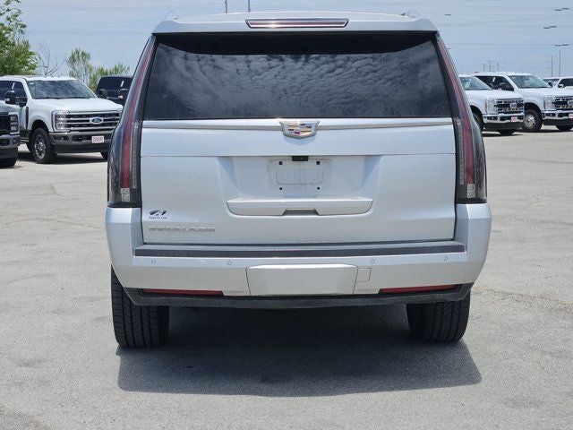 2020 Cadillac Escalade ESV Luxury