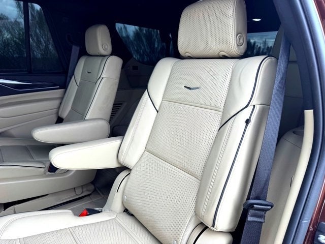 2023 Cadillac Escalade Premium Luxury
